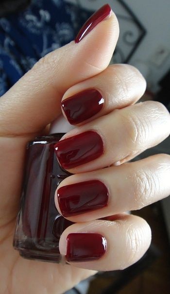 20 nail polish ideas to look elegant with beautiful tones