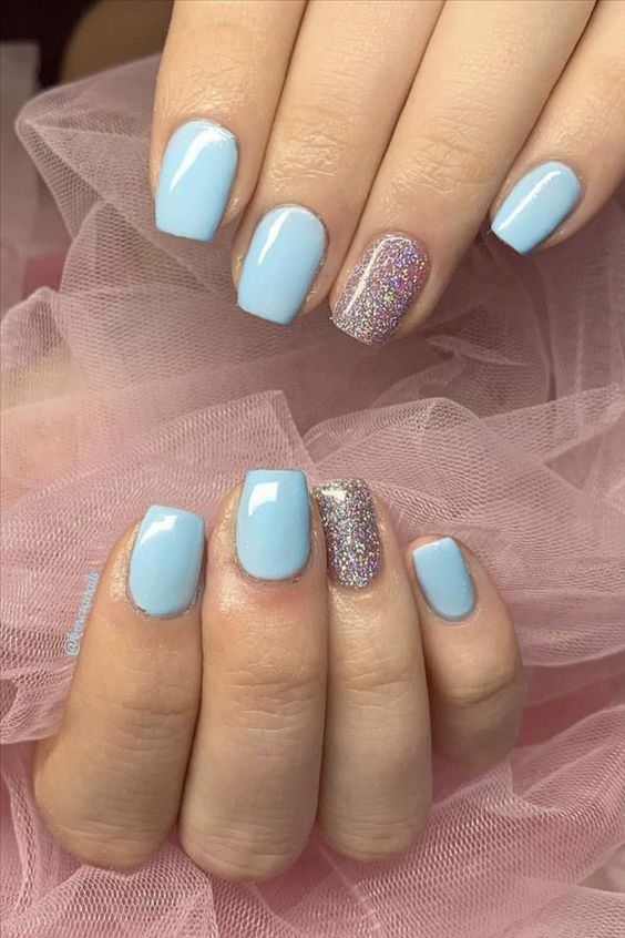 Light Blue & Baby Blue Nail Art Ideas