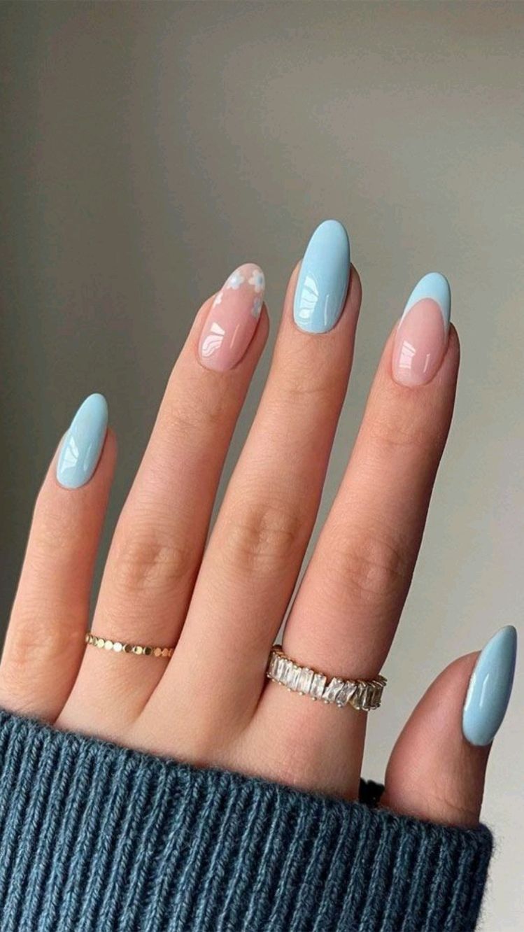 Light Blue & Baby Blue Nail Art Ideas